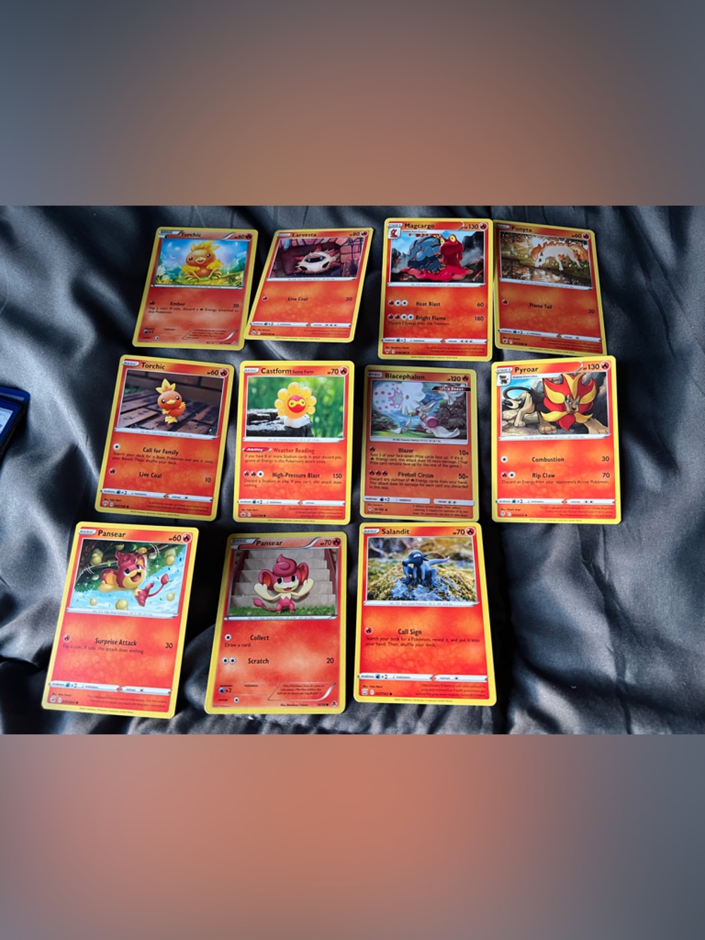 POKÉMON Red and Yellow Fire-Type Trading Cards Lot